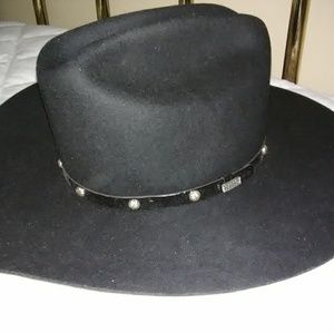MHT Texas Black Felt Cowboy Hat